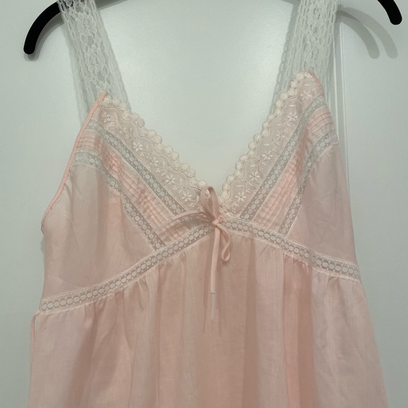 Vintage Komar Lace Trimmed Nightgown Nightie Lingerie Made in USA Small - Picture 7 of 8